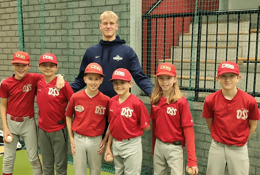 DSS-spelers trainen bij Rabbits Winterschool